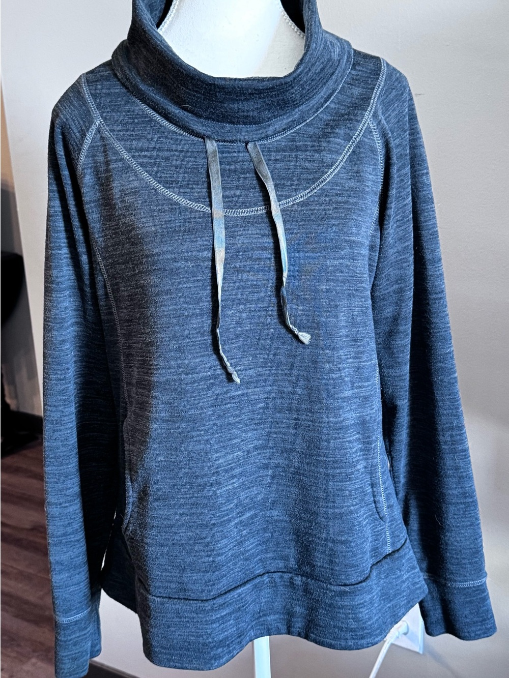 Kuhl Women's Heather Charcoal Funnel Neck Pullover